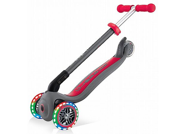 קורקינט מתקפל לילדים עם אורות בגלגלים Primo Lights, ידית בגובה משתנה וציפוי מונע החלקה