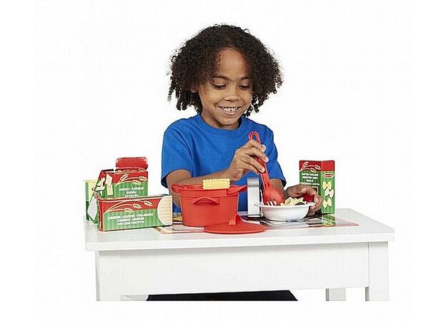 ערכה להכנת פסטה מעץ מבית Melissa and Doug